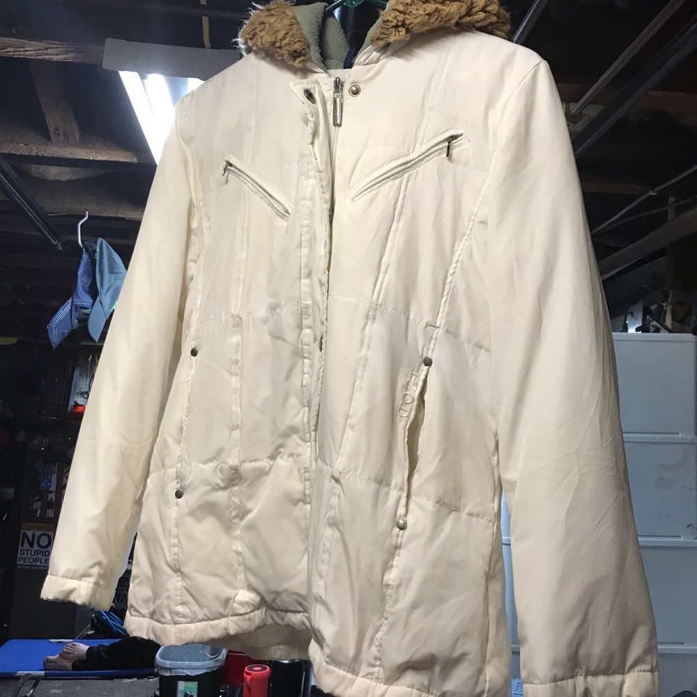 Brand: IZOD size: small child color: white
